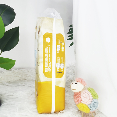 OEM الراحة مادة يمكن التخلص منها حفاضات الطفل Softcare C الصف